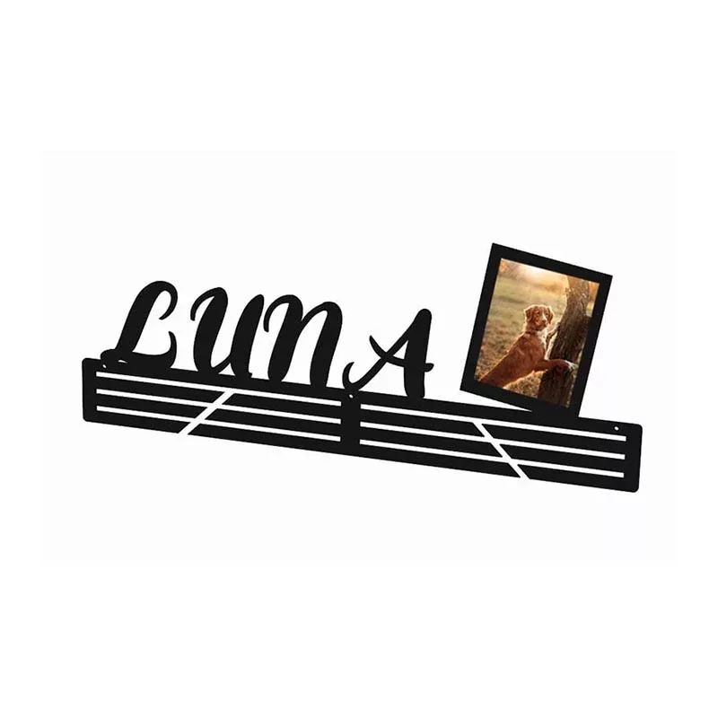 Wieszak na medale dla psa z imieniem i ramką na zdjęcie